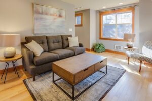 Fifteen Cool Tips for Living in Small Spaces